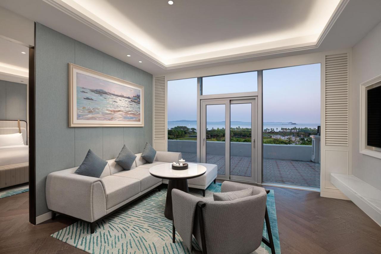 Xiamen International Seaside Hotel -Hotel Corridor Leads To The Stone Exhibition Hall Luaran gambar